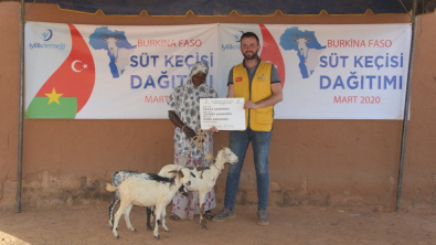 Reyhanlı Ufuk Eğitim Derneği Afrika’ya Süt Keçisi Gönderdi