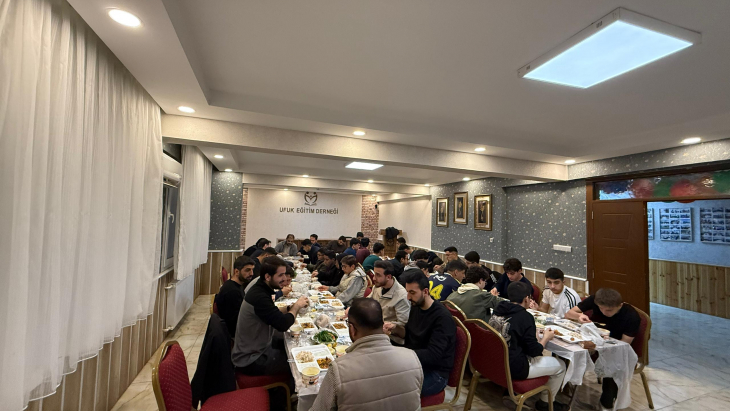 Liseli Öğrenci İftarı